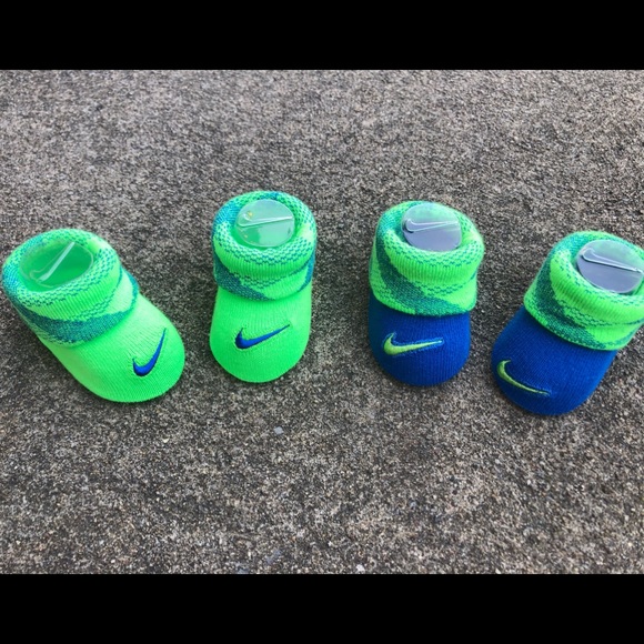 Nike Other - NWT 0-6 months Nike booties